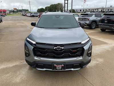 2026 Chevrolet Equinox, $38615. Photo 2