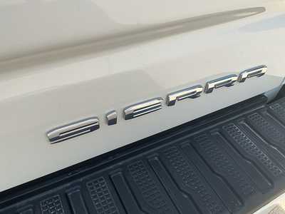 2023 GMC 1500 Crew Cab, $54995. Photo 9