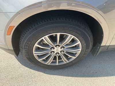 2019 Cadillac XT5, $13995. Photo 12