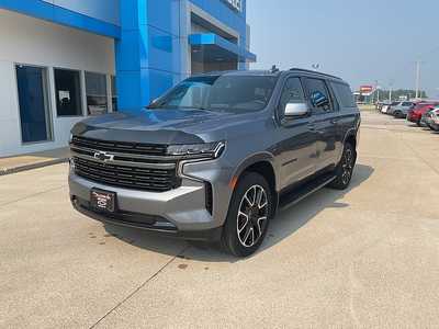 2022 Chevrolet Suburban, $61995. Photo 2