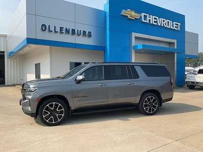 2022 Chevrolet Suburban, $61995. Photo 1