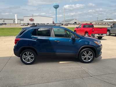 2020 Chevrolet Trax, $15995. Photo 4