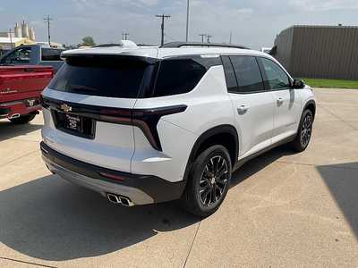 2026 Chevrolet Traverse, $53355. Photo 6