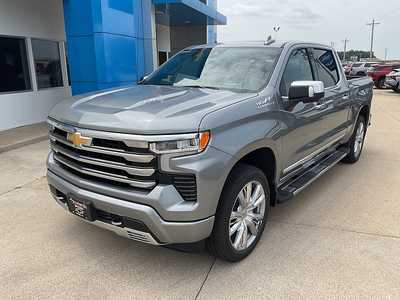 2026 Chevrolet 1500 Crew Cab, $78465. Photo 2
