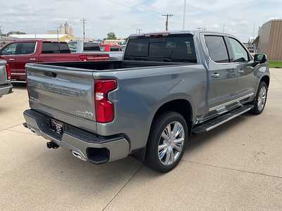 2026 Chevrolet 1500 Crew Cab, $78465. Photo 6