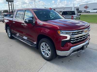 2024 Chevrolet 1500 Crew Cab, $50995. Photo 4