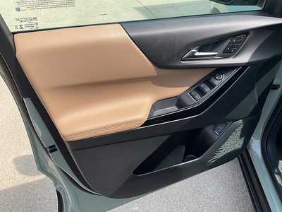 2026 Chevrolet Equinox, $38290. Photo 12