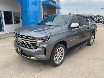 2021 Chevrolet Suburban, $53995. Photo 2