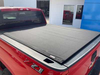 2018 Chevrolet 1500 Crew Cab, $30995. Photo 12