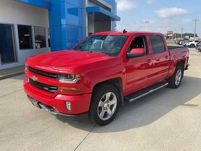 2018 Chevrolet 1500 Crew Cab, $30995. Photo 5