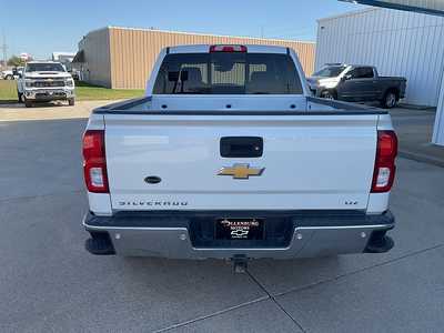 2017 Chevrolet 1500 Crew Cab, $28495. Photo 7