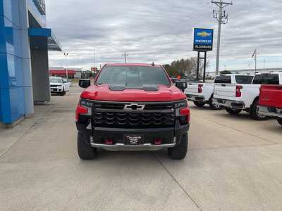 2024 Chevrolet 1500 Crew Cab, $57995. Photo 3