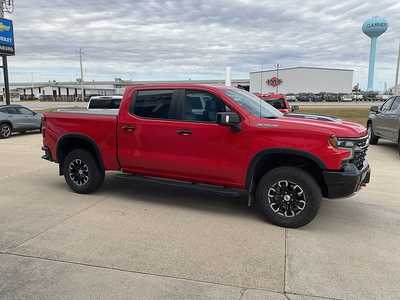 2024 Chevrolet 1500 Crew Cab, $57995. Photo 5