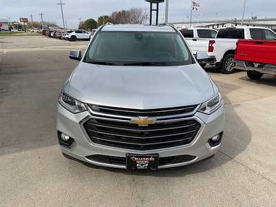 2021 Chevrolet Traverse, $33495. Photo 3