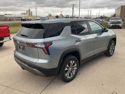 2026 Chevrolet Equinox, $35490. Photo 6