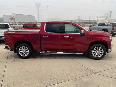 2021 Chevrolet 1500 Crew Cab, $32995. Photo 4