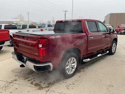 2021 Chevrolet 1500 Crew Cab, $32995. Photo 5