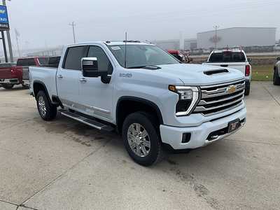 2026 Chevrolet 3500 Crew Cab, $90795. Photo 5