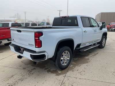 2026 Chevrolet 3500 Crew Cab, $90795. Photo 6