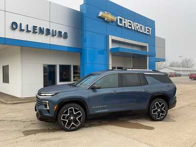 2026 Chevrolet Traverse, $60495. Photo 1