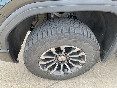 2021 GMC 1500 Crew Cab, $34995. Photo 12