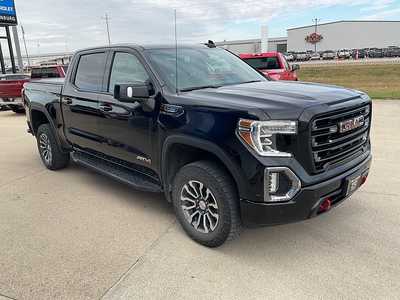2021 GMC 1500 Crew Cab, $34995. Photo 4