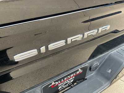 2021 GMC 1500 Crew Cab, $34995. Photo 9