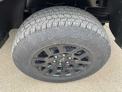 2026 Chevrolet Colorado Crew Cab, $46135. Photo 12