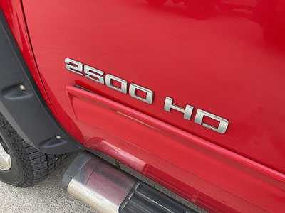 2013 Chevrolet 2500 Crew Cab, $17995. Photo 11