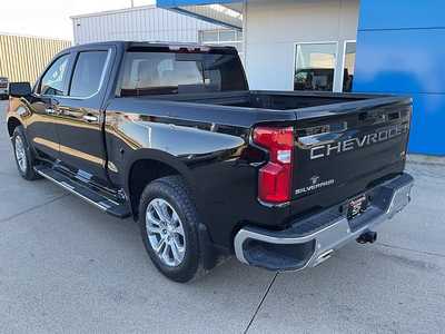 2025 Chevrolet 1500 Crew Cab, $51995. Photo 8