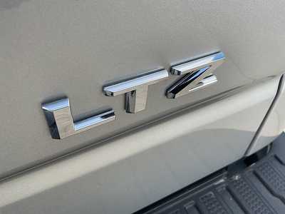 2022 Chevrolet 1500 Crew Cab, $46995. Photo 9