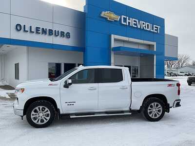 2022 Chevrolet 1500 Crew Cab, $41995. Photo 1