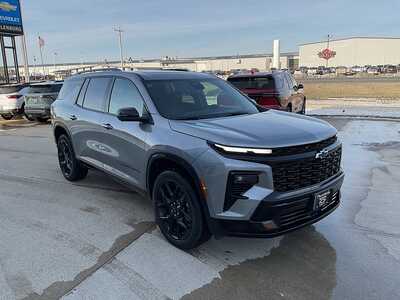 2026 Chevrolet Traverse, $60955. Photo 4