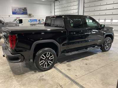 2019 GMC 1500 Crew Cab, $34995. Photo 5