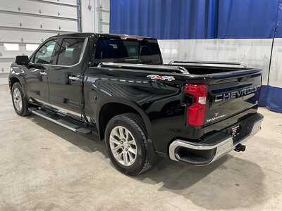 2022 Chevrolet 1500 Crew Cab, $33995. Photo 8