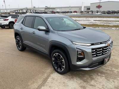 2026 Chevrolet Equinox, $36090. Photo 3