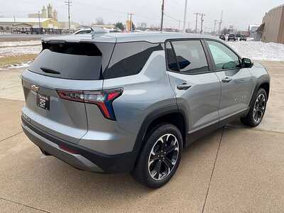 2026 Chevrolet Equinox, $36090. Photo 6