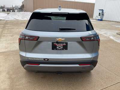 2026 Chevrolet Equinox, $36090. Photo 7