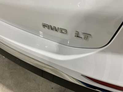 2019 Chevrolet Equinox, $10495. Photo 10