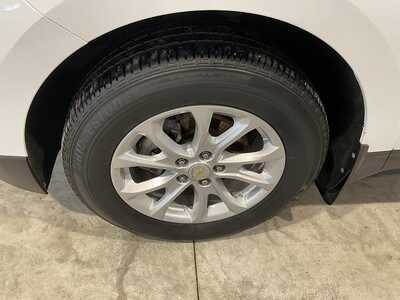 2019 Chevrolet Equinox, $10495. Photo 11