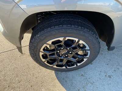 2026 Chevrolet Colorado Crew Cab, $49715. Photo 12