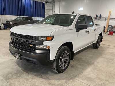 2021 Chevrolet 1500 Crew Cab, $25995. Photo 2