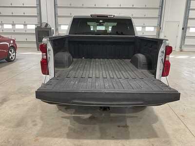 2021 Chevrolet 1500 Crew Cab, $25995. Photo 9