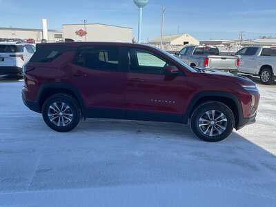 2026 Chevrolet Equinox, $35340. Photo 4