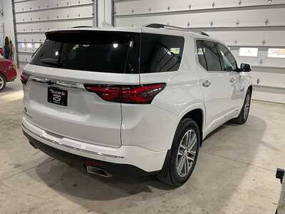 2023 Chevrolet Traverse, $39995. Photo 5