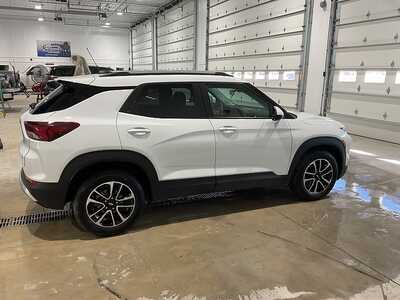 2025 Chevrolet TrailBlazer, $0. Photo 4
