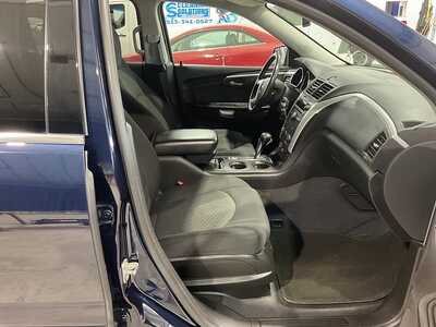 2011 Chevrolet Traverse, $6495. Photo 12