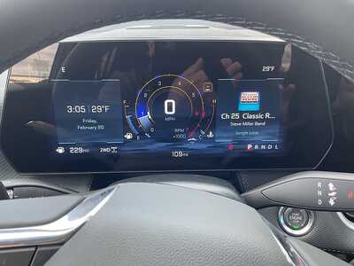 2026 Chevrolet Equinox, $35790. Photo 12