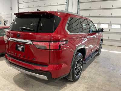 2024 Toyota Sequoia, $63995. Photo 5