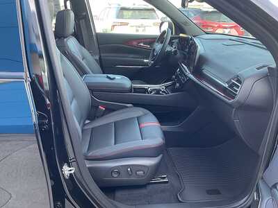 2026 Chevrolet Traverse, $61370. Photo 12